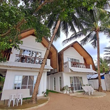 Brazaville Beach Resort Hinoba-an Екстериор снимка